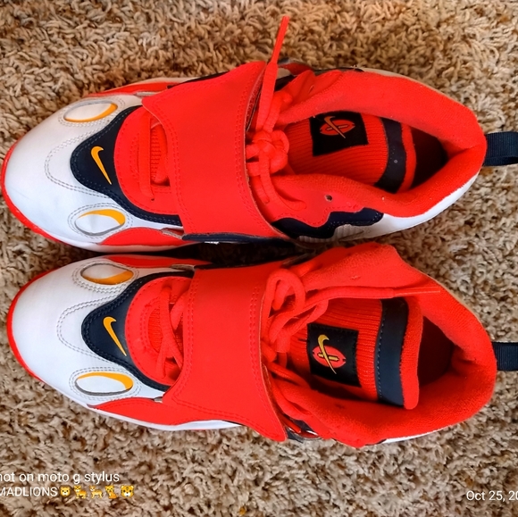 Nike Air Max Speed Turf "White/Laser Orange/Red Or - Picture 2 of 6